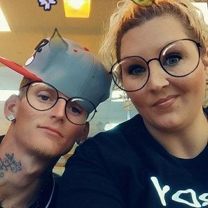 Meet your Posher, Cory